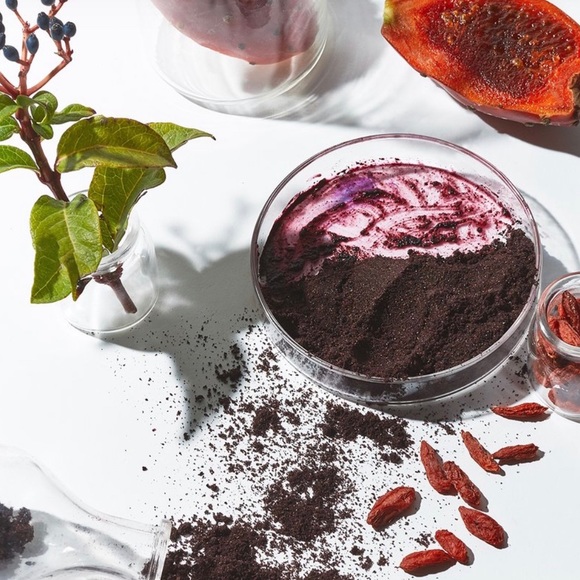 new YTTP Youth to the People ✌︎︎ Superberry Hydrate Glow Oil Macqui + Açaí ✌︎︎ - Picture 12 of 15